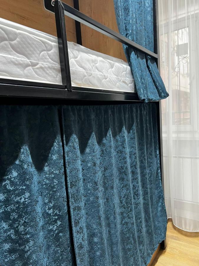 Friends Hostel Астана Экстерьер фото
