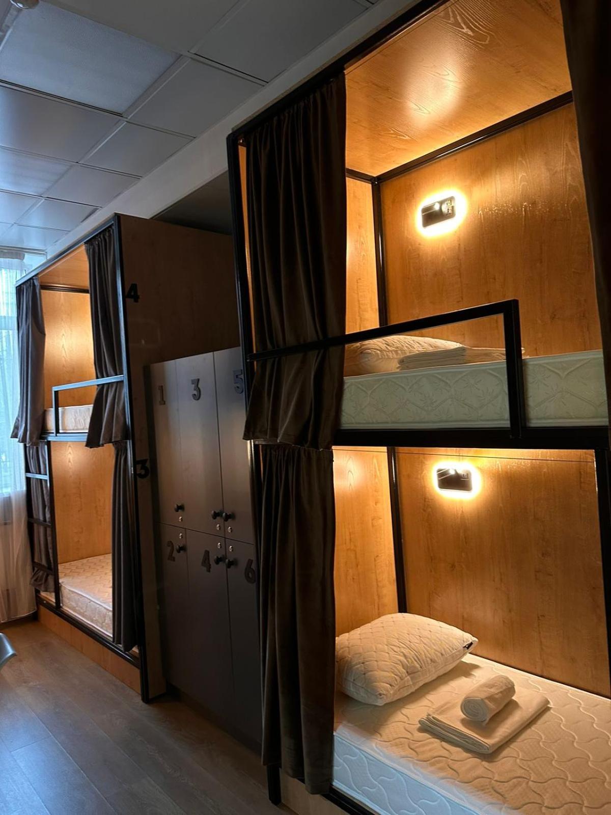 Friends Hostel Астана Экстерьер фото